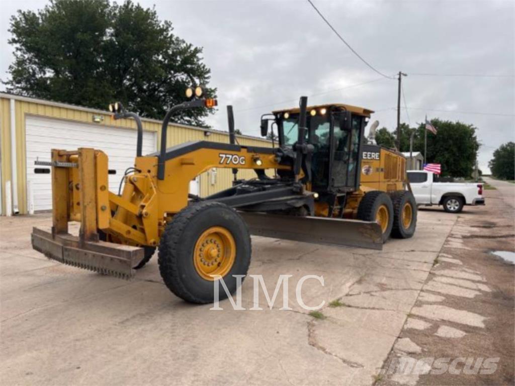 John Deere 770G_JD Równiarki