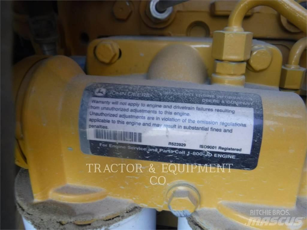 John Deere 872G Równiarki