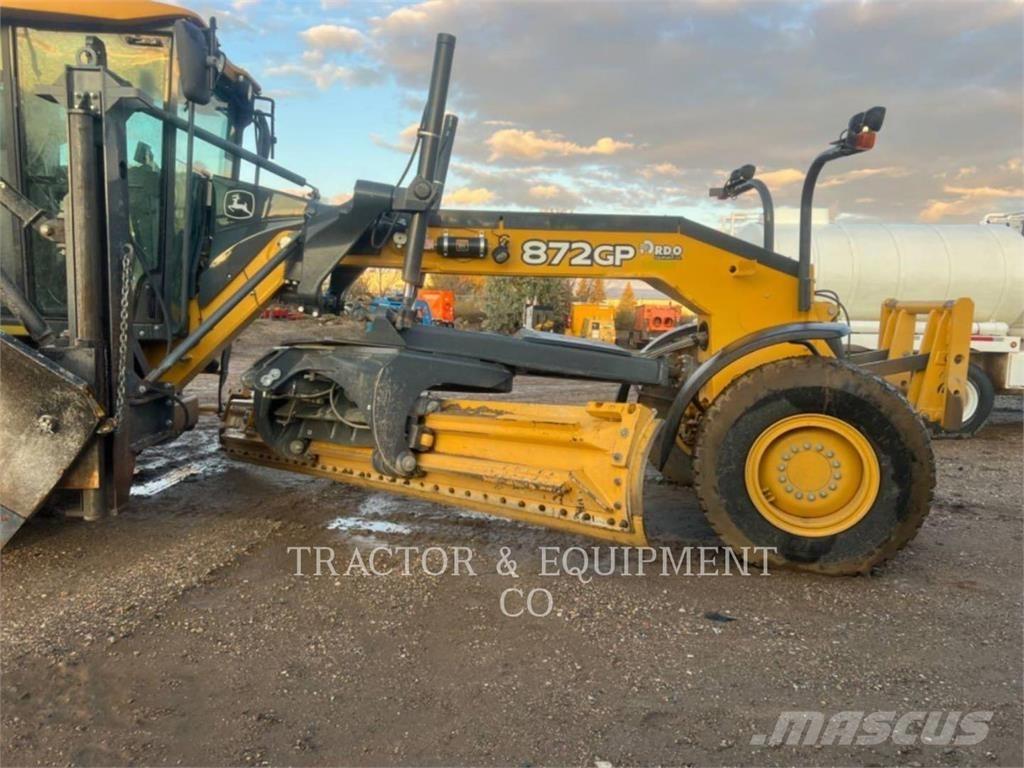 John Deere 872GP Równiarki