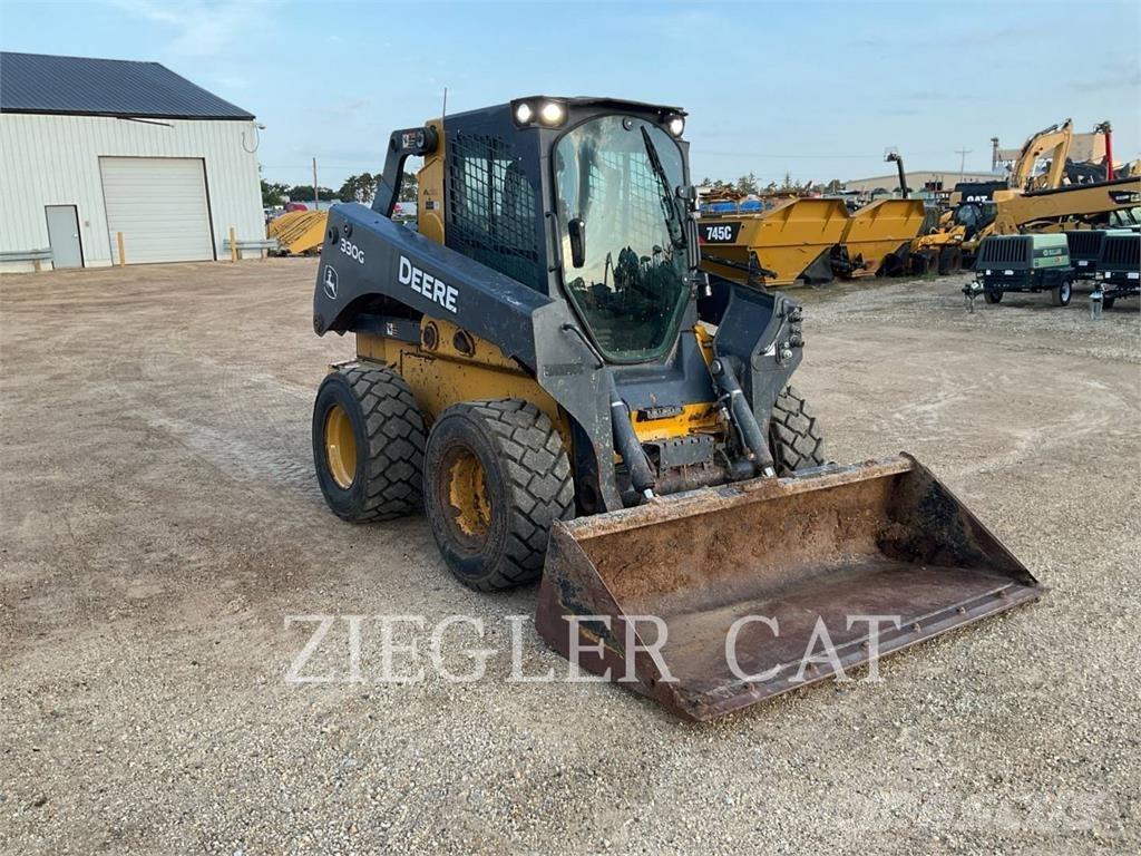 John Deere & CO. 330G Ładowarki gąsienicowe