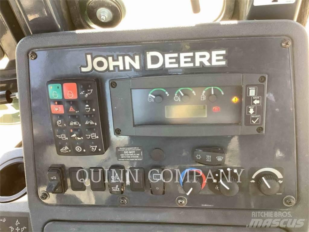 John Deere & CO. 410L Koparko-ładowarki