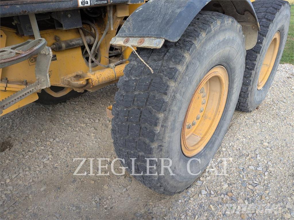 John Deere & CO. 772CH Równiarki