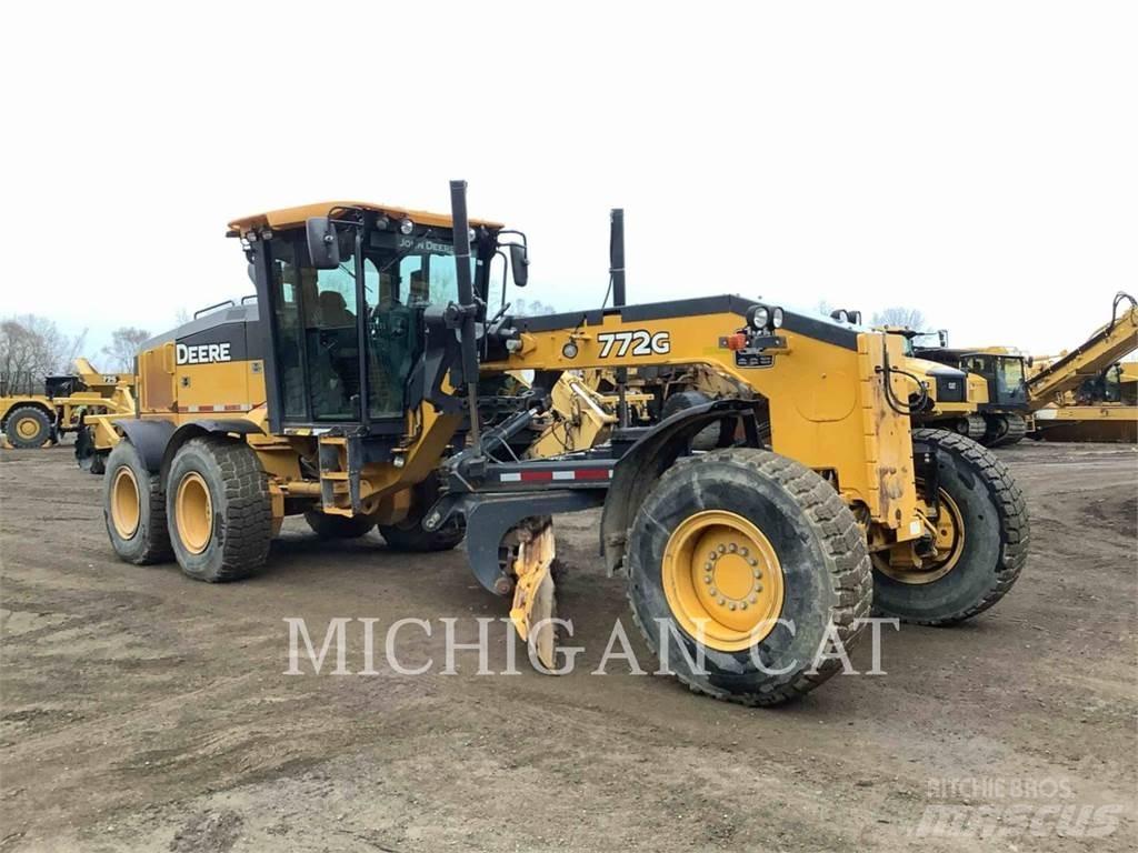John Deere & CO. 772G Równiarki