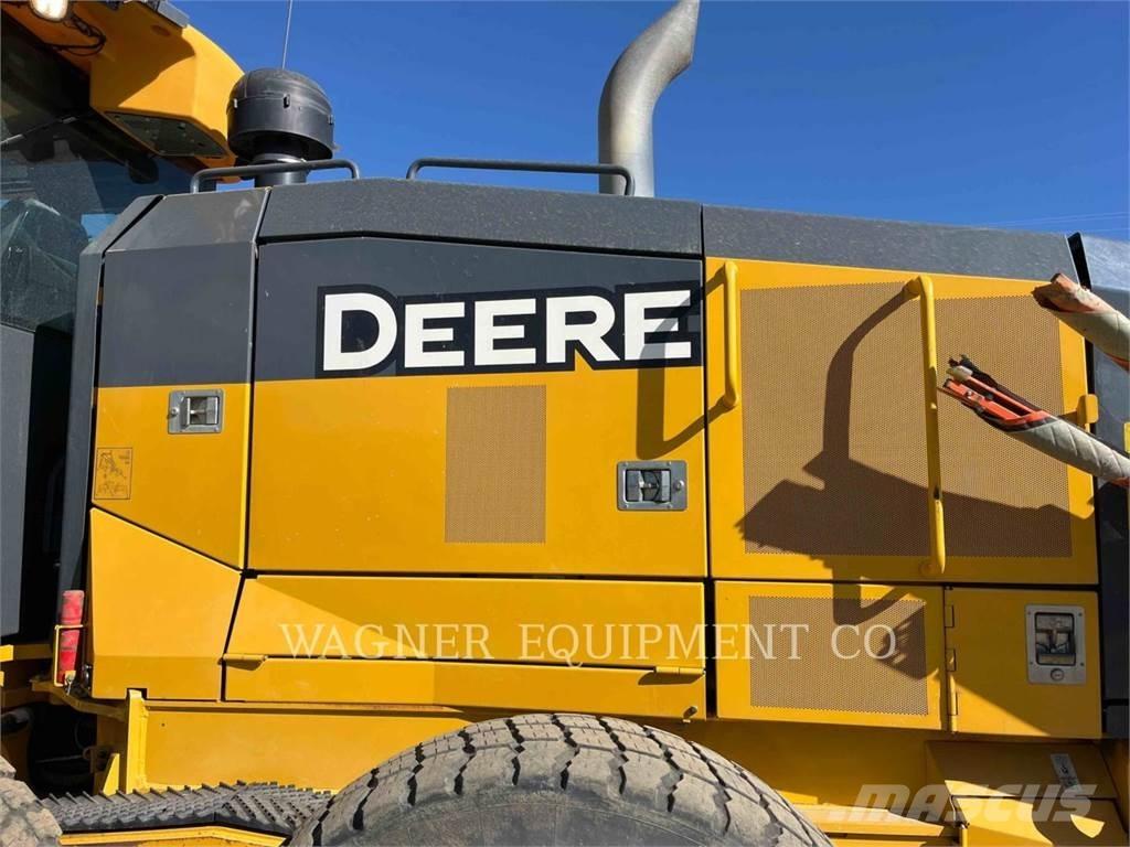 John Deere & CO. 772G AWD Równiarki