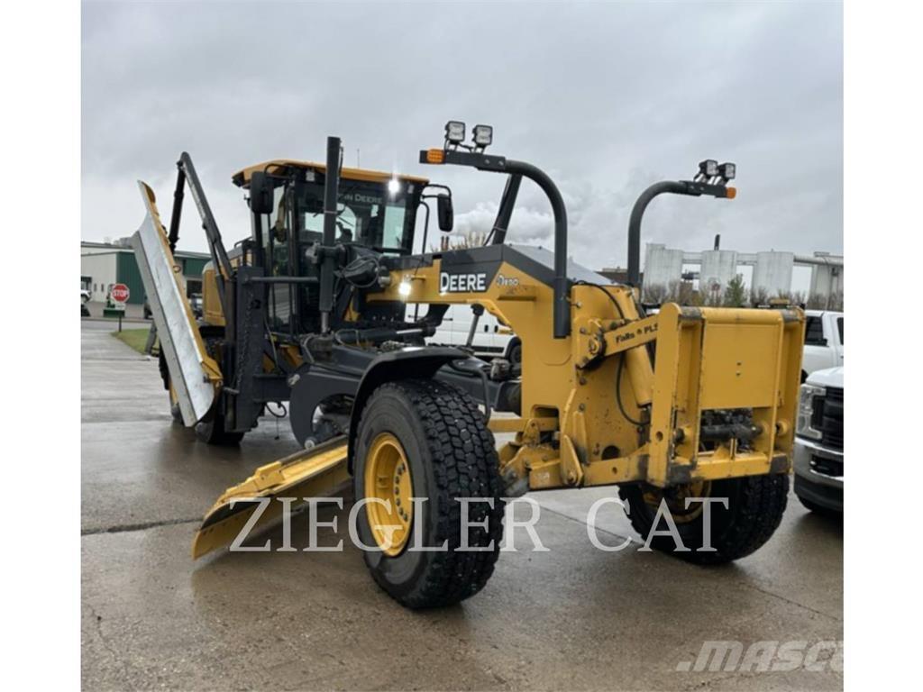 John Deere & CO. 872GP Równiarki