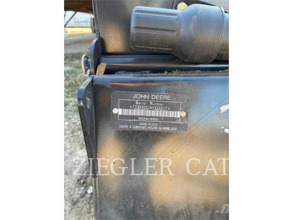 John Deere & CO. BR60C Podnośniki przegubowe