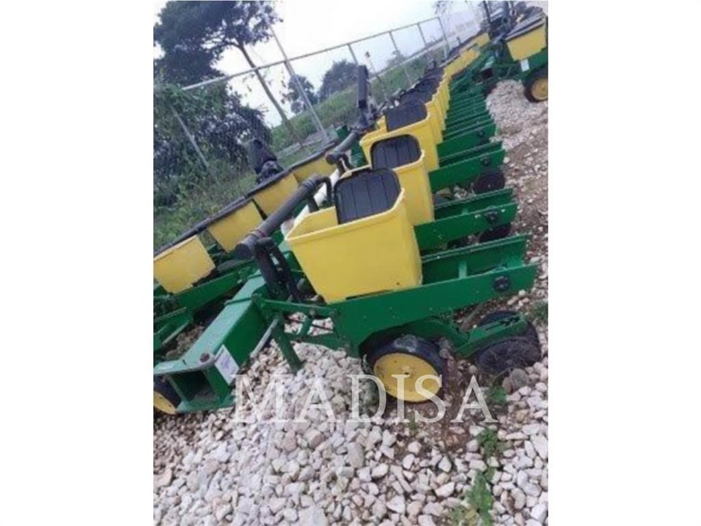 John Deere EMERGE Harwestery