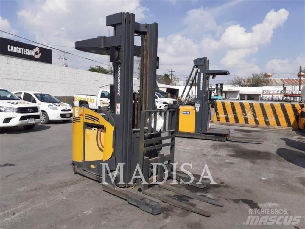 Jungheinrich ETR 230D Wózki elektryczne
