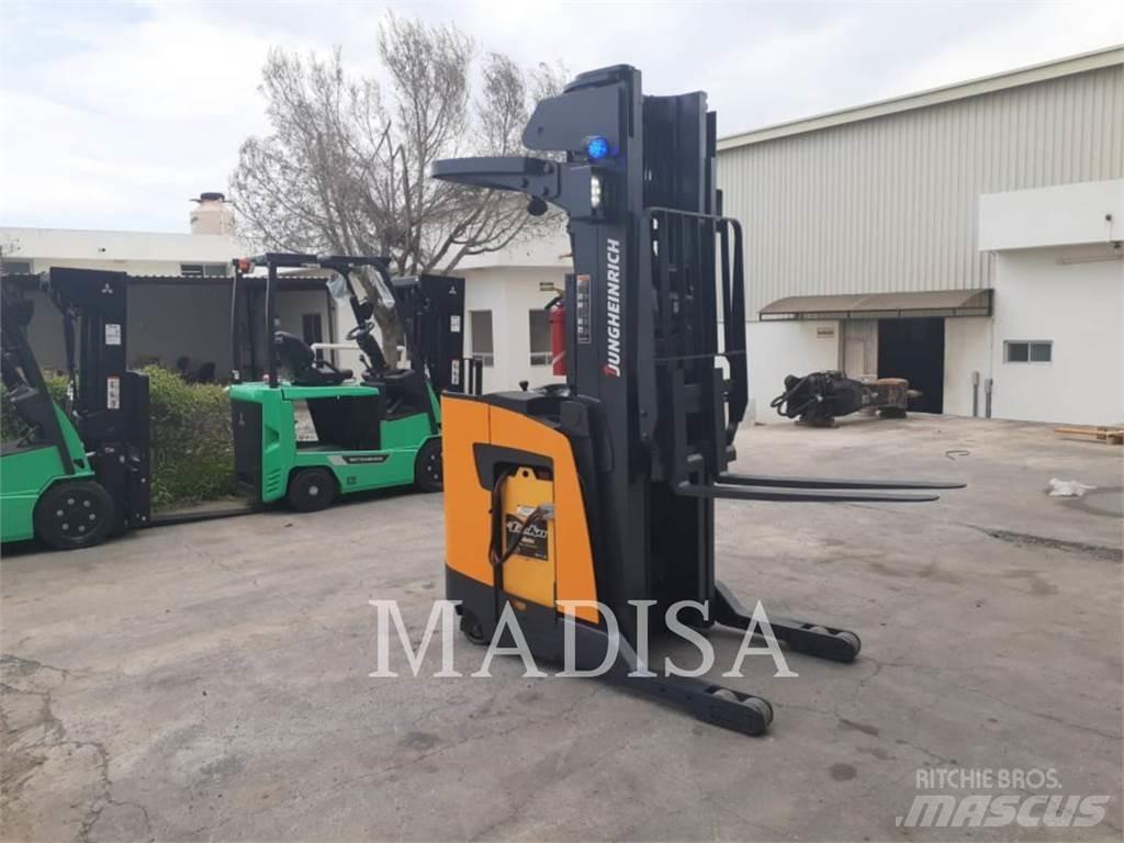 Jungheinrich ETR230D Wózki elektryczne