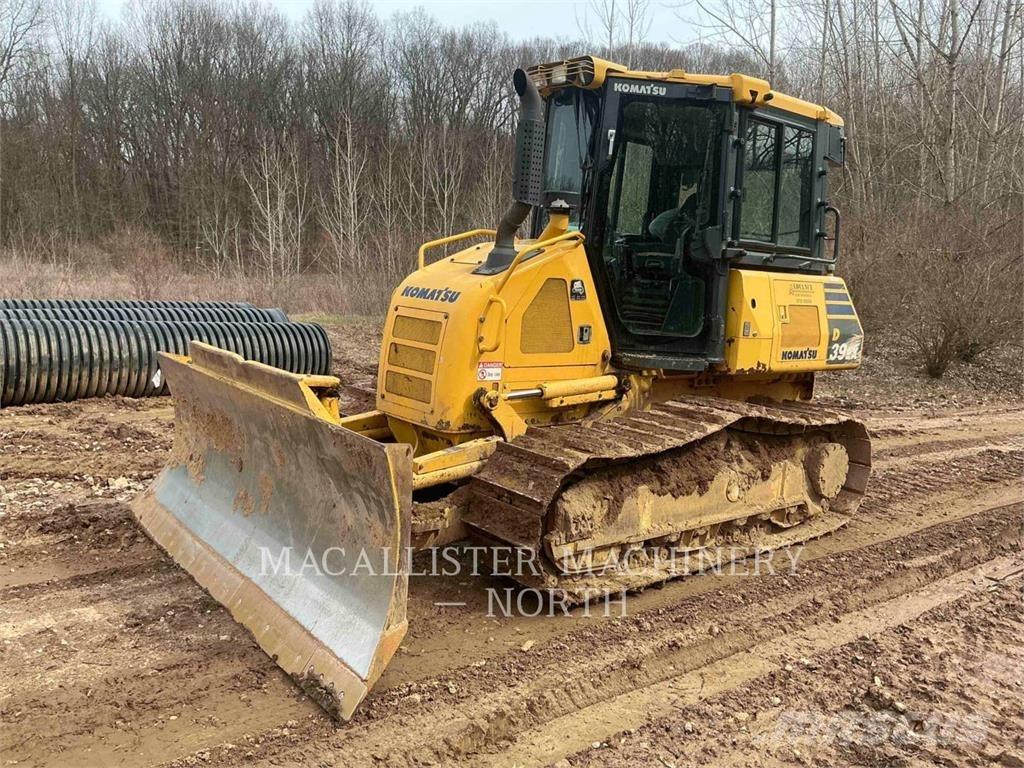 Komatsu D39EX-24 Spycharki gąsienicowe