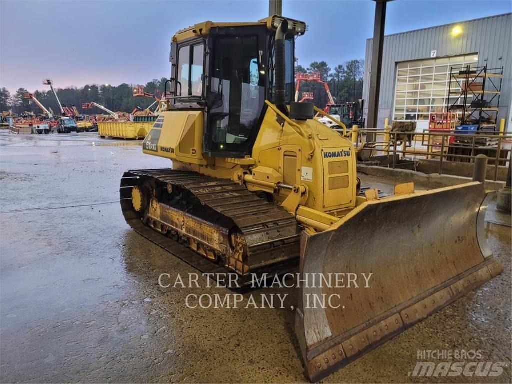Komatsu D51 PXI Spycharki gąsienicowe