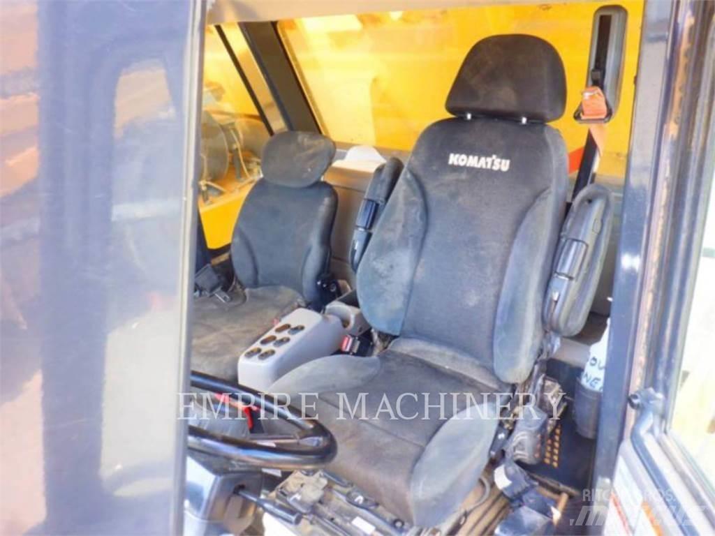 Komatsu HD785-8 Wozidła przegubowe