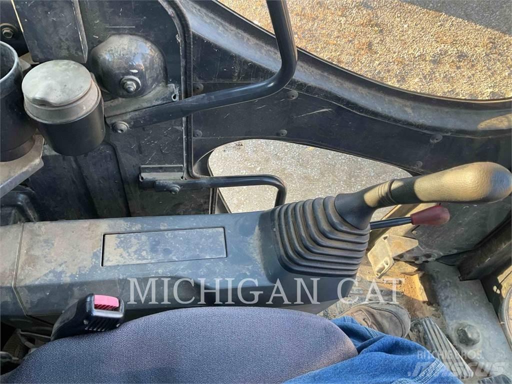Komatsu PC128US Koparki gąsienicowe
