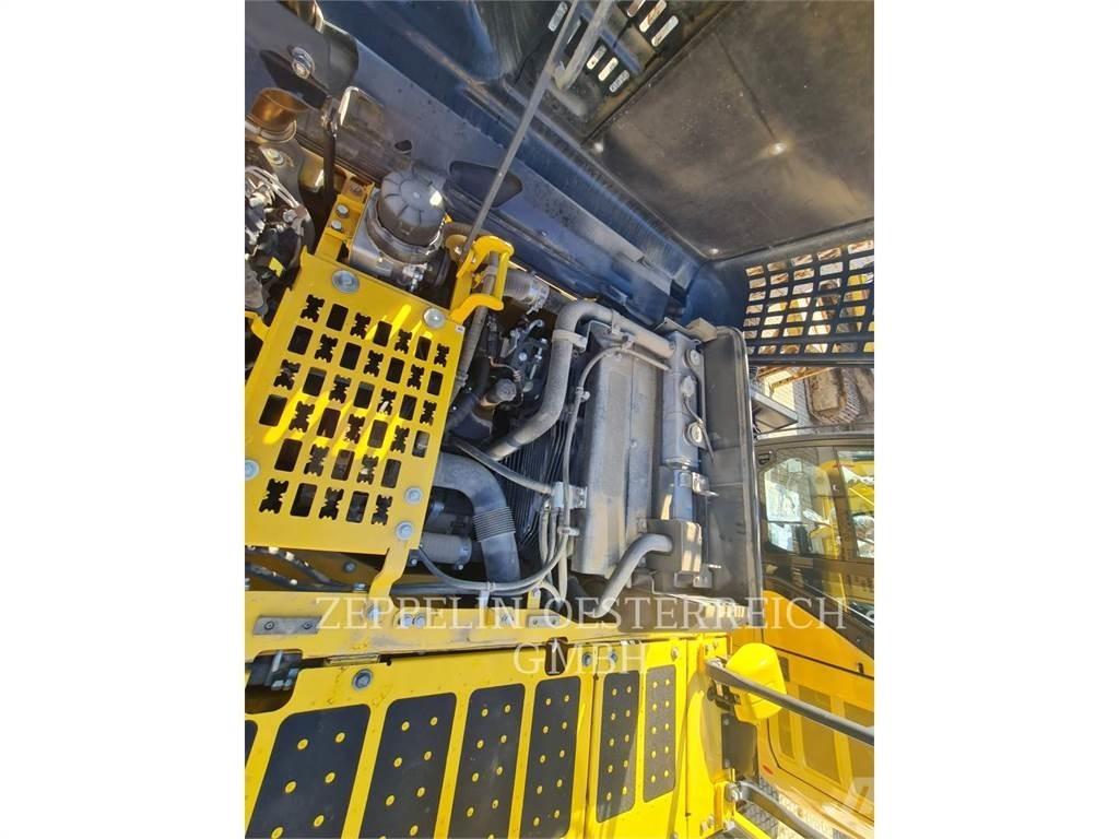 Komatsu PC210LC-11EQ Koparki gąsienicowe