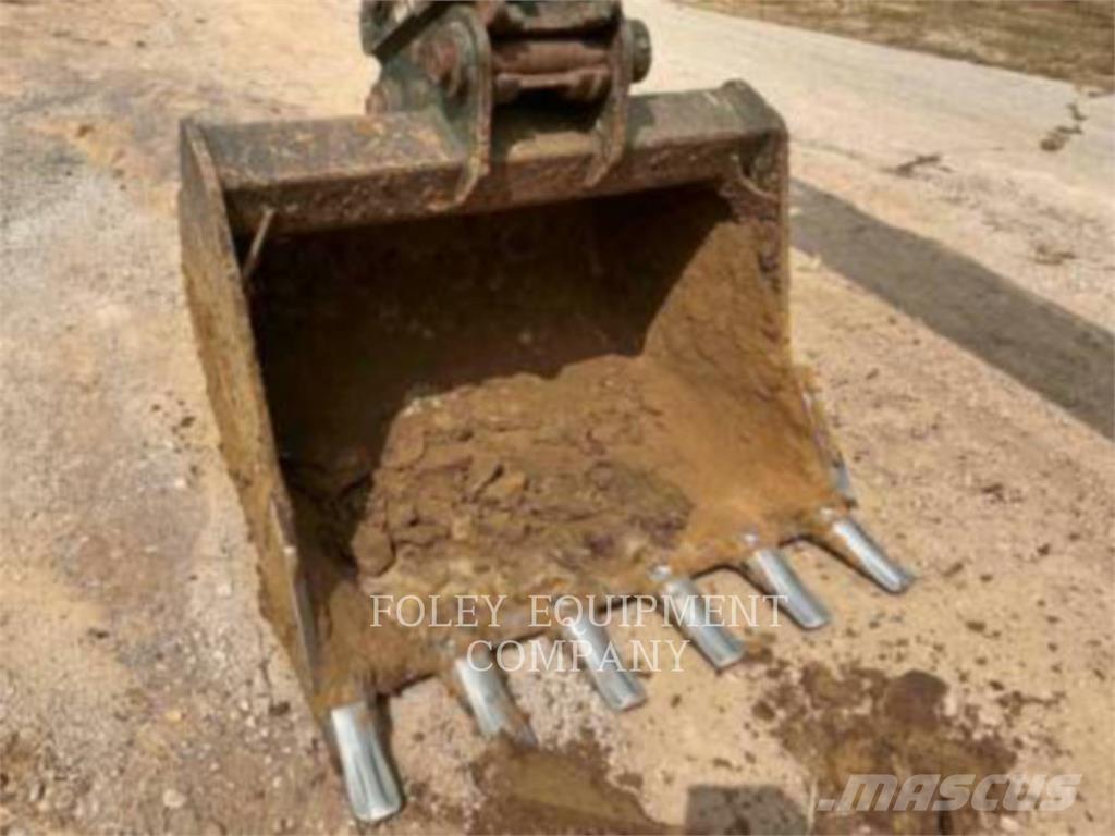 Komatsu PC210LCI11 Koparki gąsienicowe