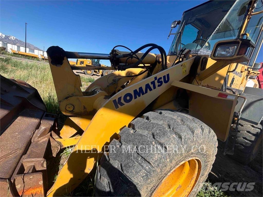 Komatsu WA250-5L Ładowarki kołowe