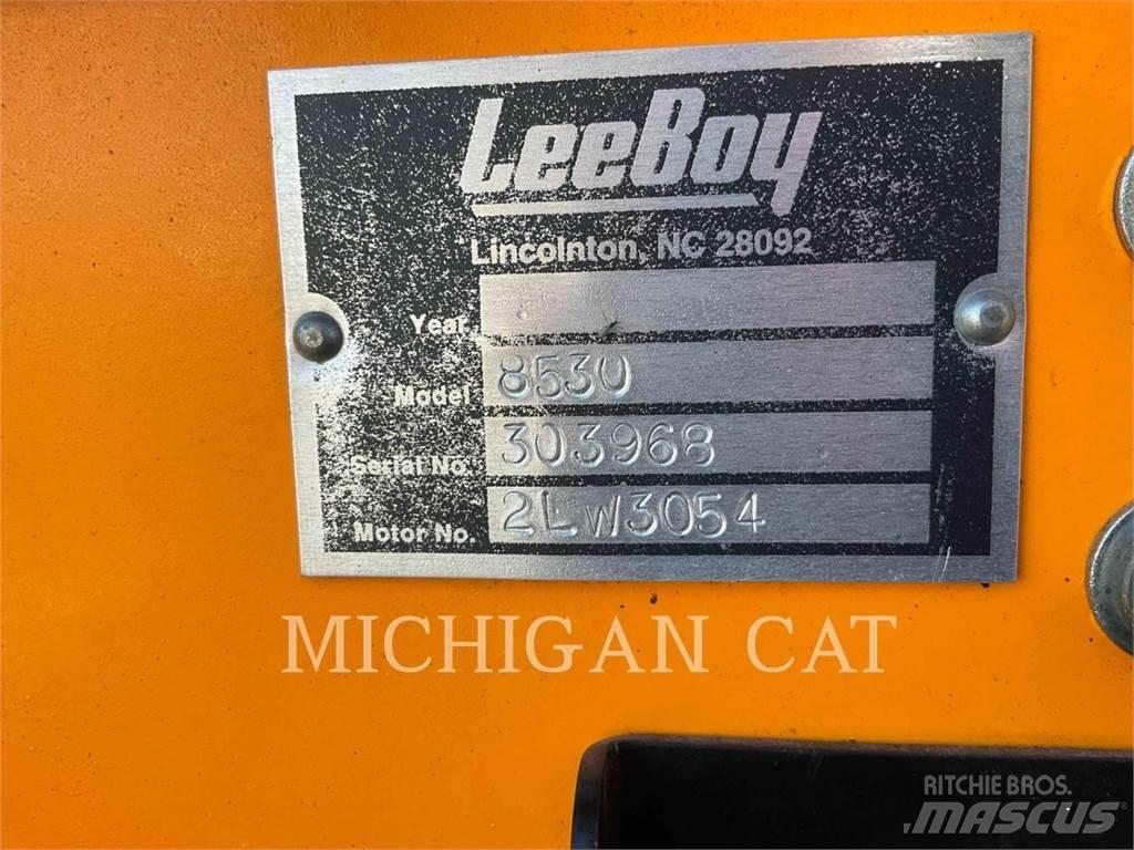 LeeBoy 8530 Rozściełacze do asfaltu