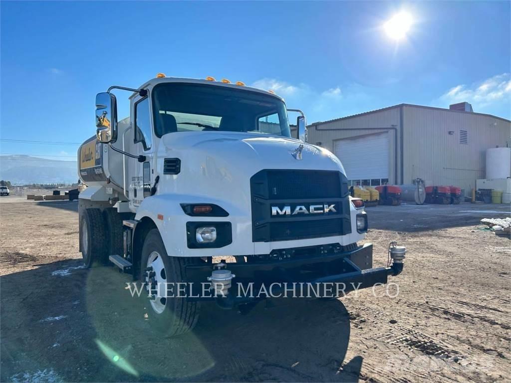 Mack WT2000 A Cysterna
