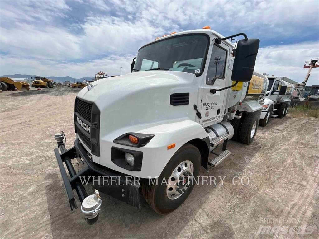 Mack WT2000 A Cysterna