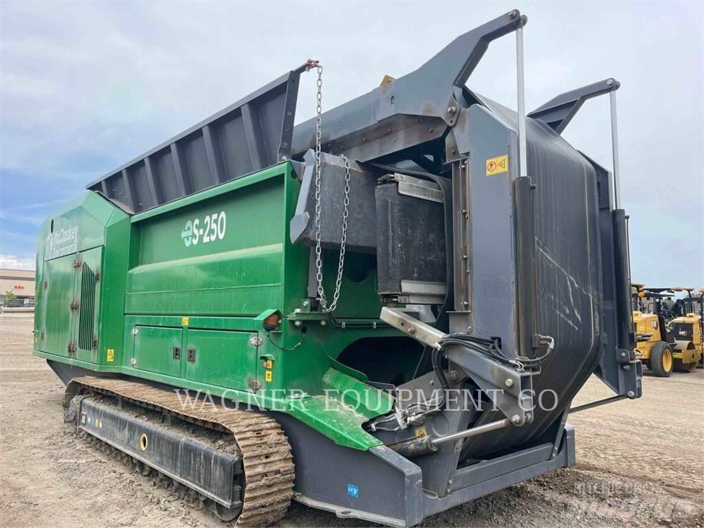 McCloskey ES250 Kruszarki