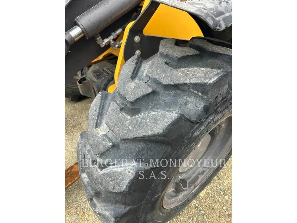 Mecalac AX850 Ładowarki kołowe