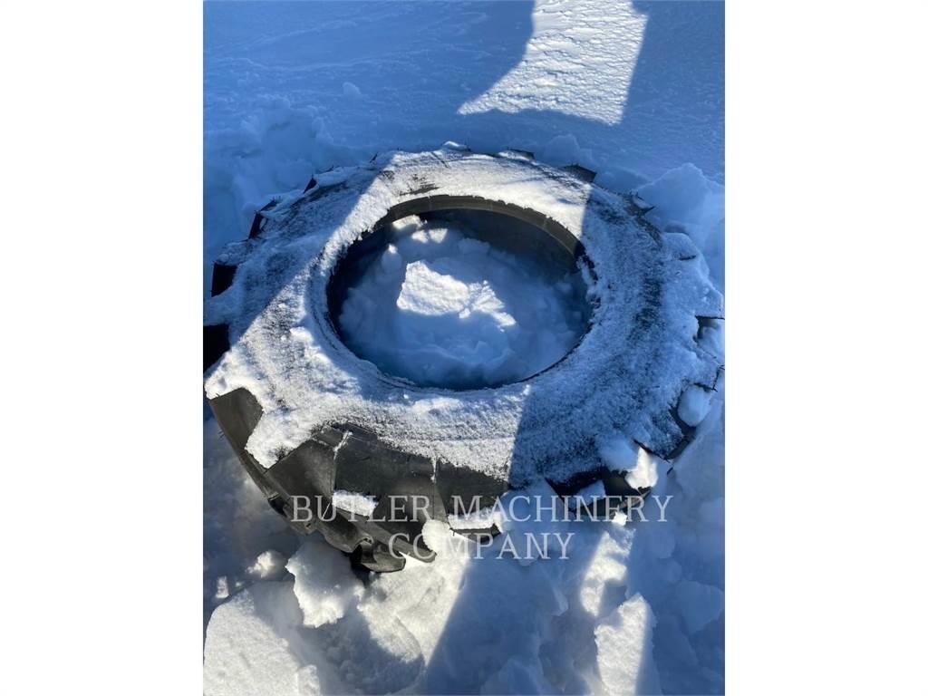 Michelin 400/80-24 Opony, koła i felgi