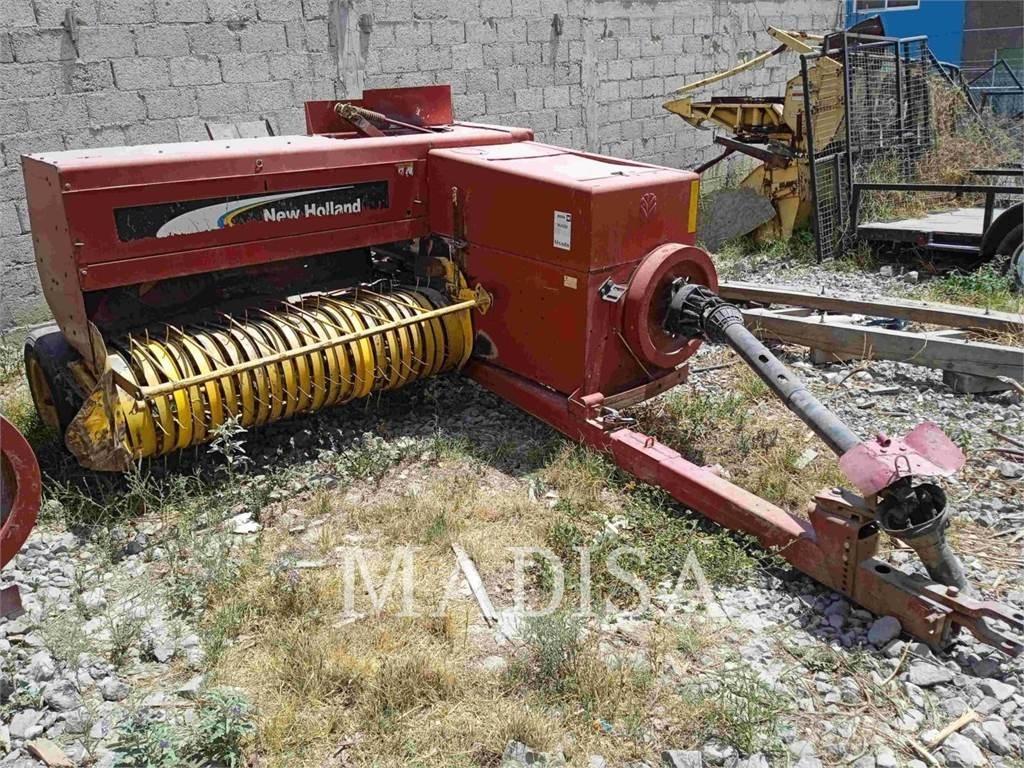 New Holland 570 Harwestery