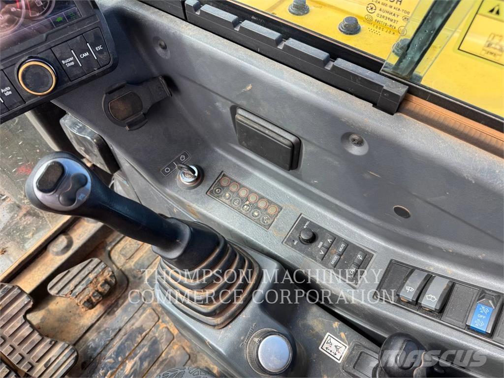 New Holland E60C Minikoparki