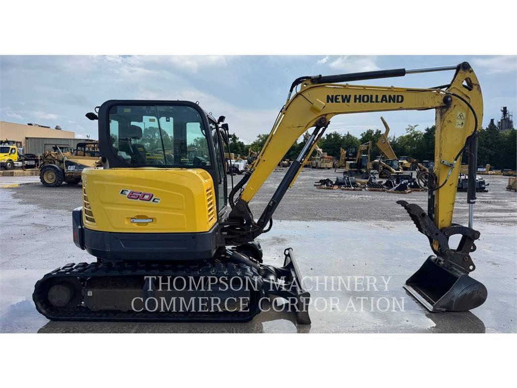New Holland E60C Minikoparki
