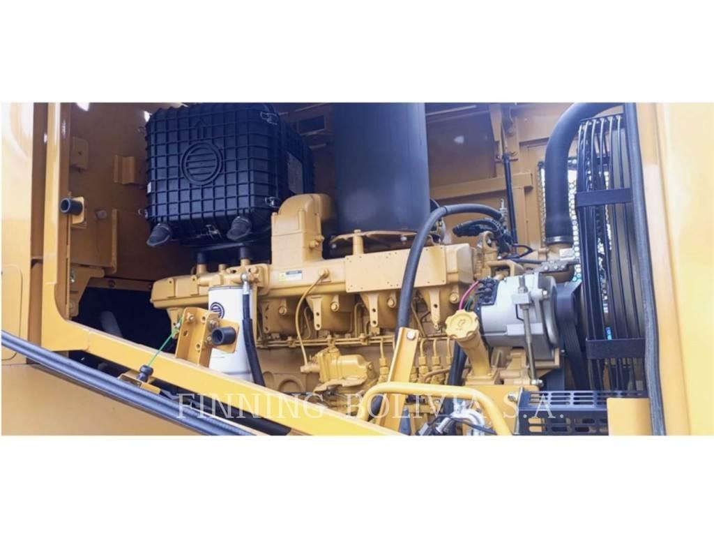SEM MACHINERY SEM668D Ładowarki kołowe