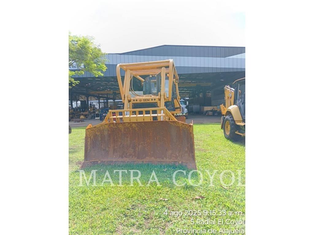 SEM MACHINERY SEM816D Spycharki gąsienicowe