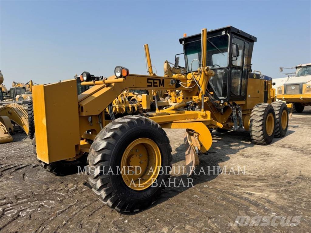 SEM MACHINERY SEM921 Równiarki