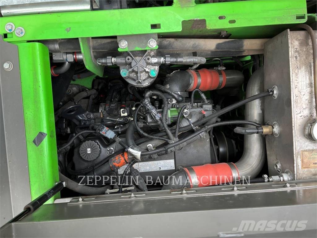 Sennebogen 821E Koparki wyburzeniowe