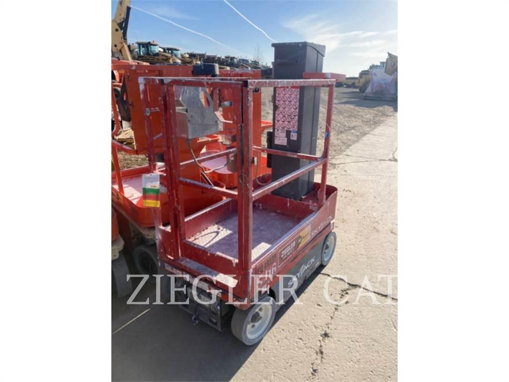 Skyjack SJ16 Podnośniki nożycowe