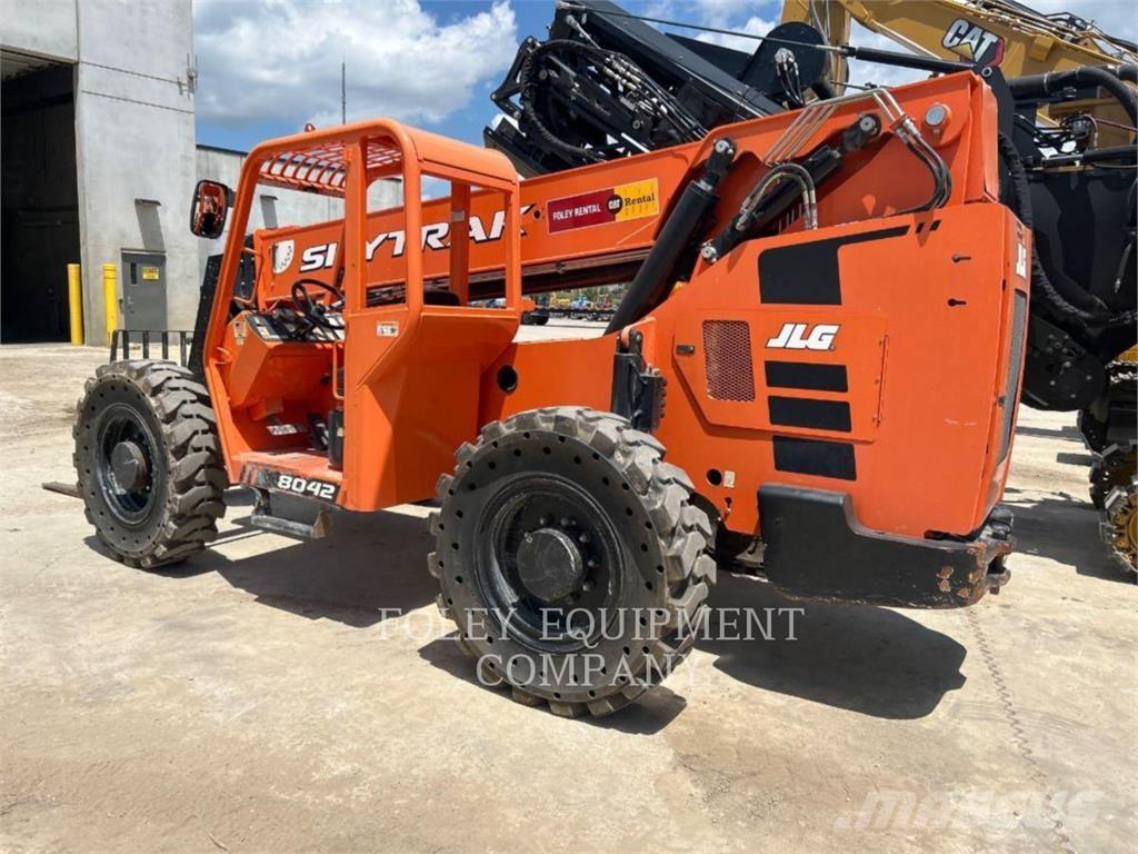 SkyTrak 8042O Ładowarki teleskopowe