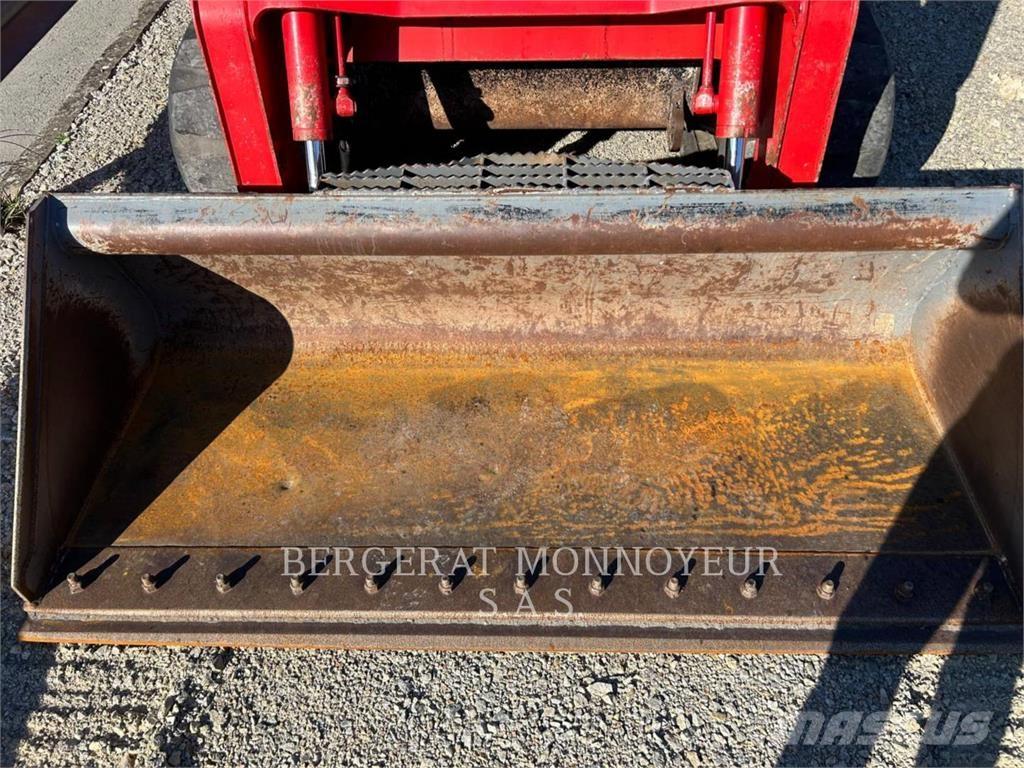 Takeuchi TL12 Ładowarki gąsienicowe