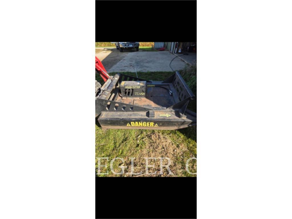 Wildcat BRUSH CUTTER 72 Kosiarki łąkowe i wykaszarki