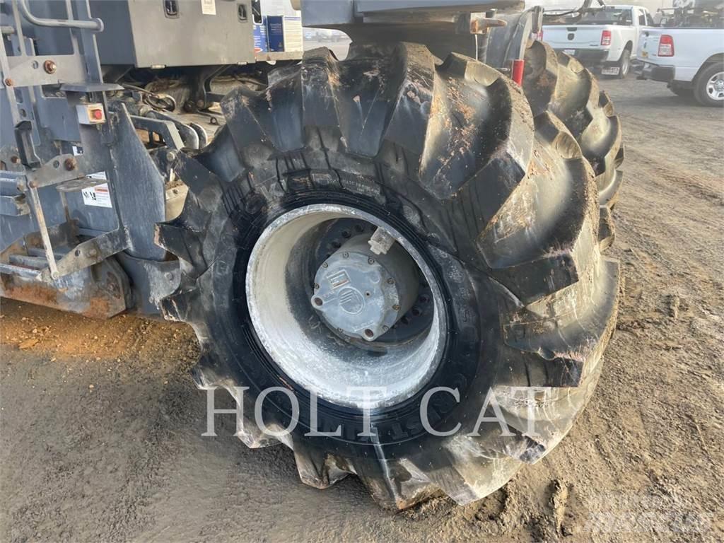 Wirtgen WR240I Recyklery do asfaltu
