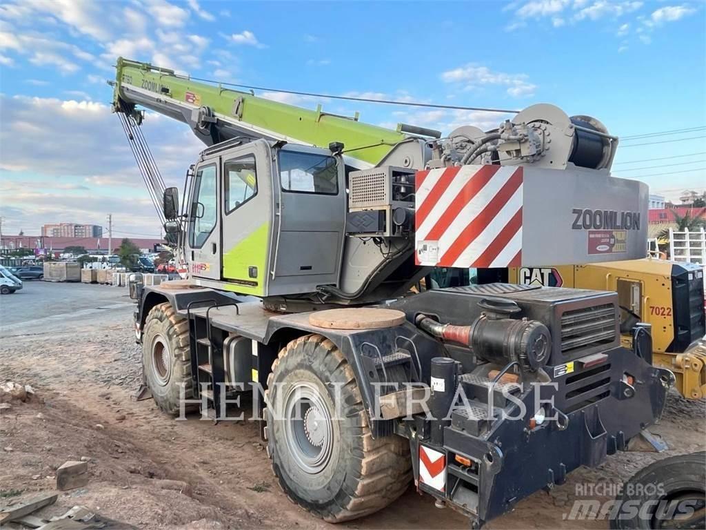 Zoomlion ZRT600 Żurawie szosowo-terenowe