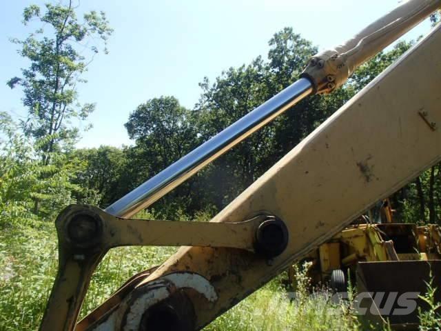 John Deere 690 DLC Koparki gąsienicowe