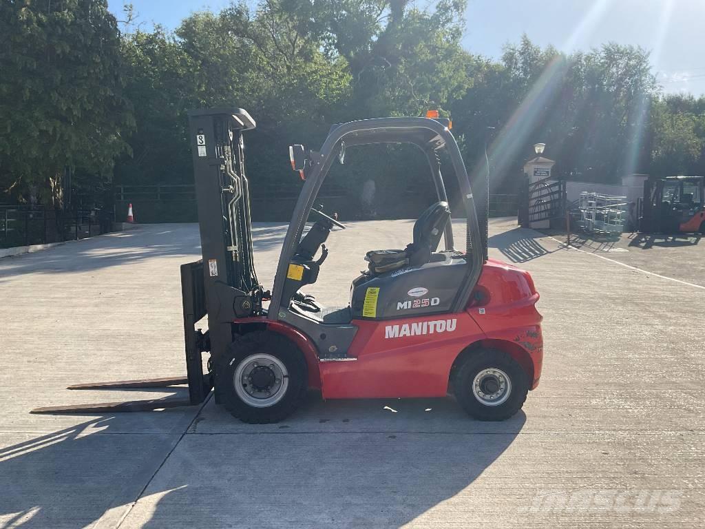 Manitou MI 25 G Ładowarki teleskopowe