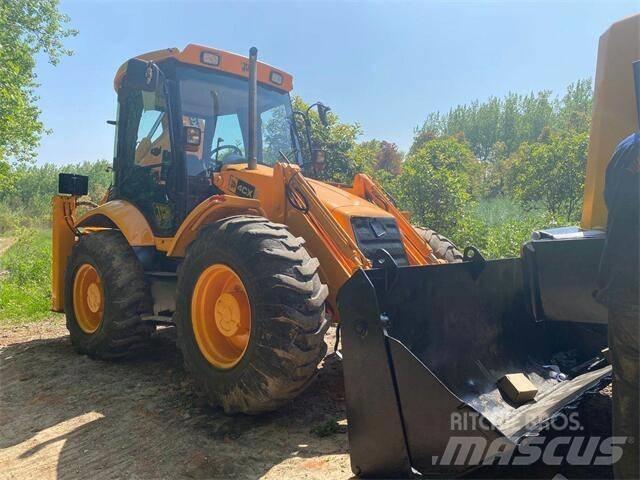 JCB 4CX Koparko-ładowarki