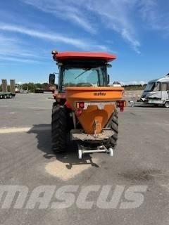 Kubota L2-452 Mikrociągniki