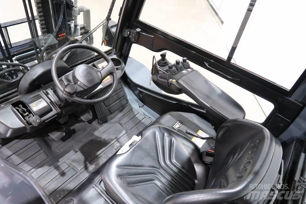 Toyota 40-8FD60N Wózki Diesla