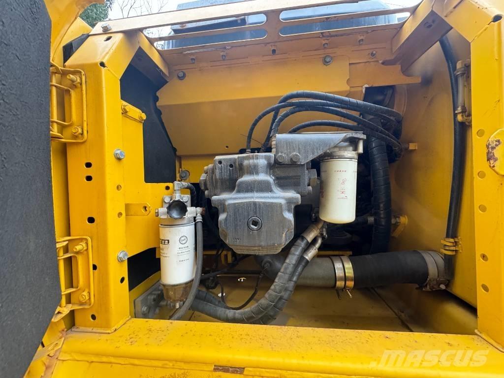 Komatsu PC 210 LCD-8 Koparki gąsienicowe