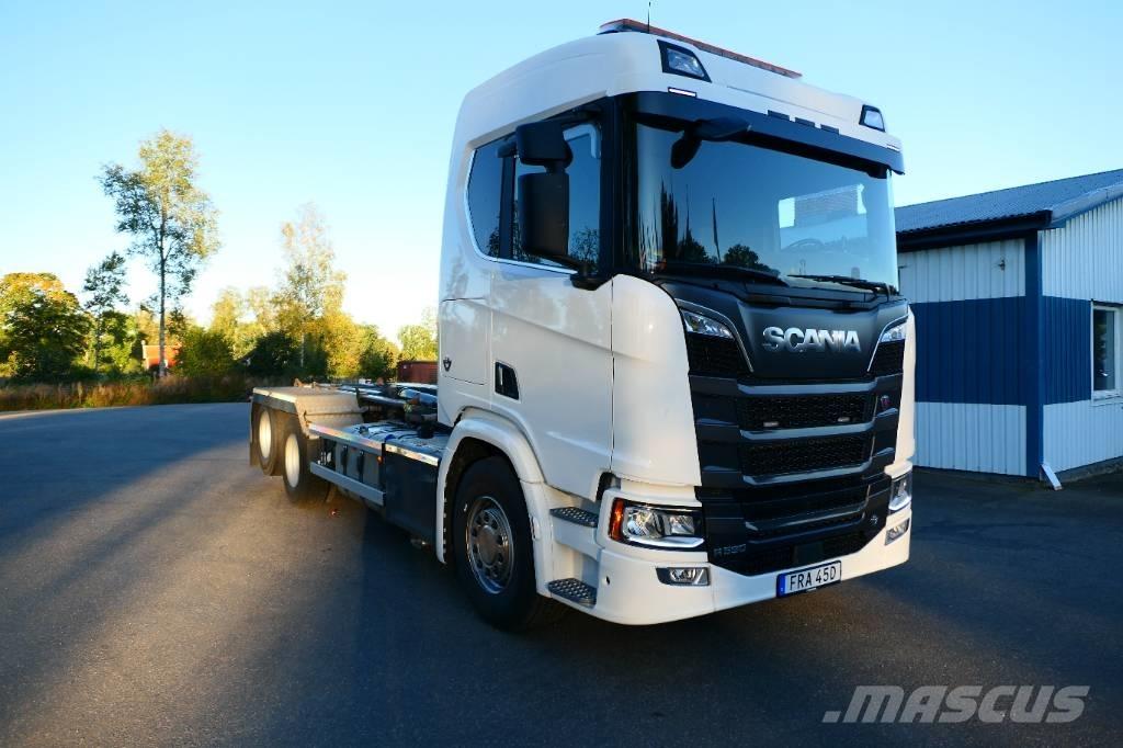 Scania R590B6x2nb Hakowce