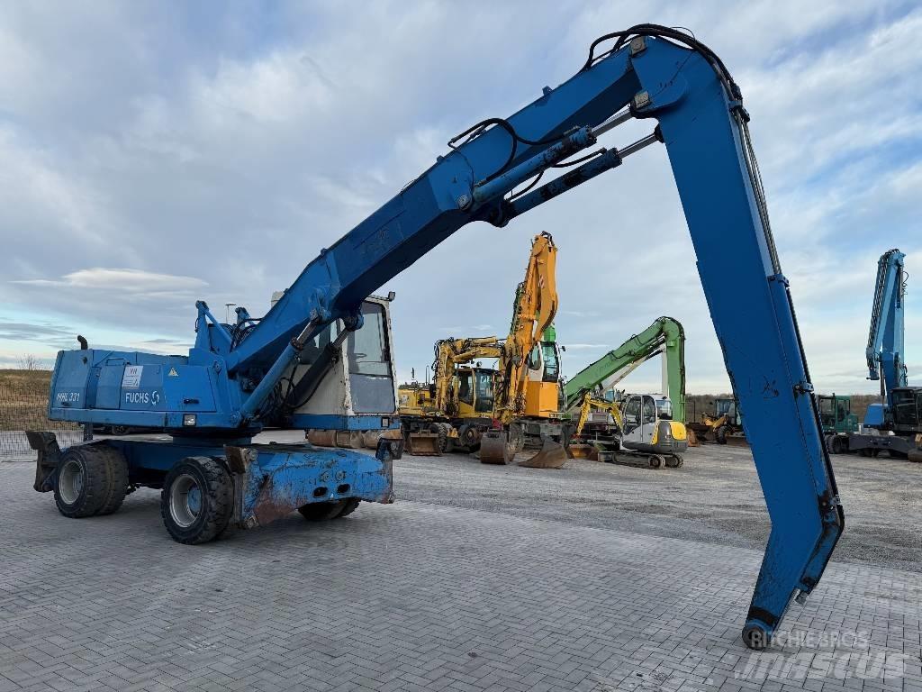 Fuchs MHL 331 Koparki przeładunkowe