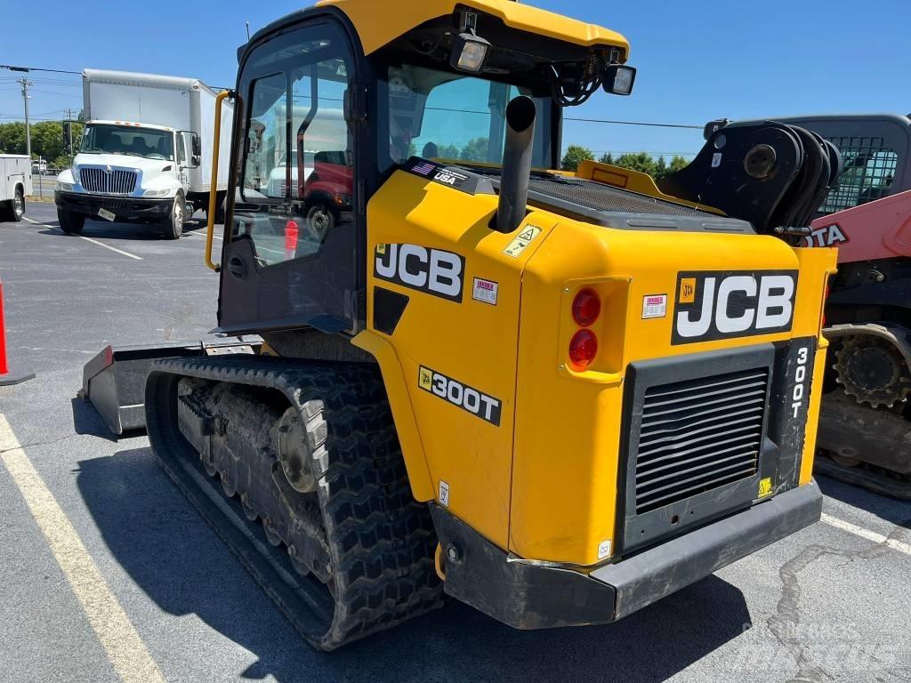JCB 300 T Ładowarki burtowe