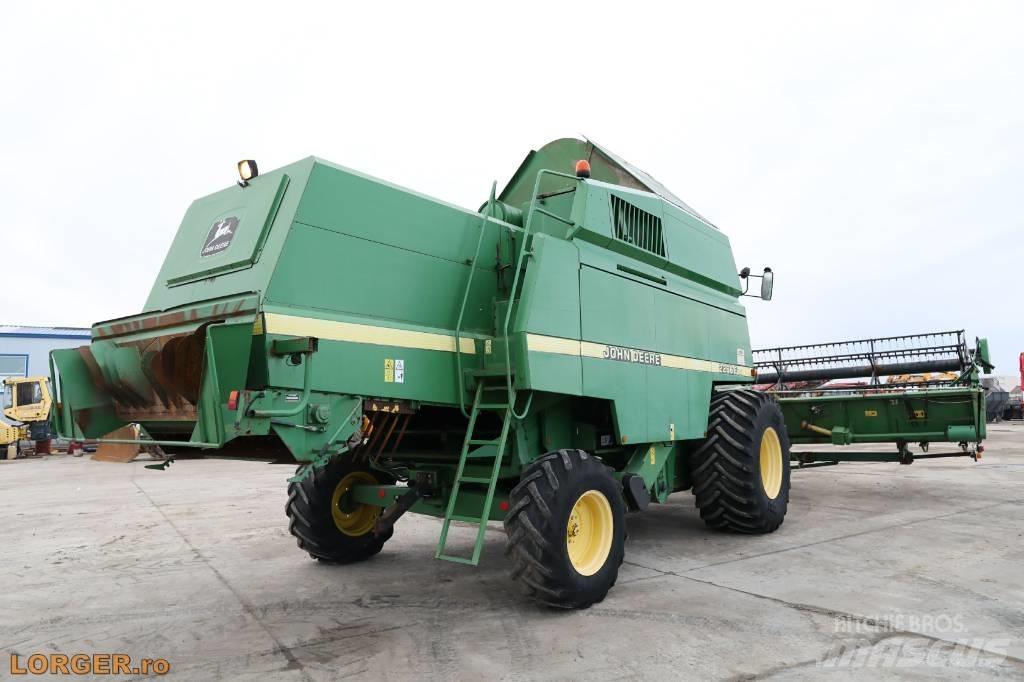 John Deere 2266 E Kombajny zbożowe