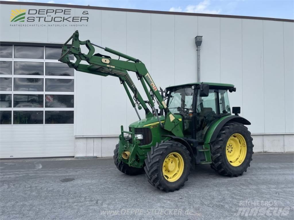 John Deere 5820 Ciągniki rolnicze